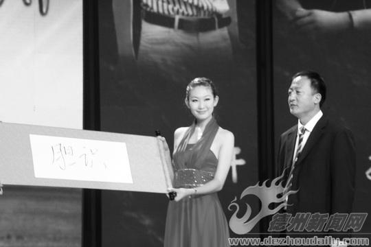 2010年10月16日，李培智在颁奖现场写下自己的创业心得。